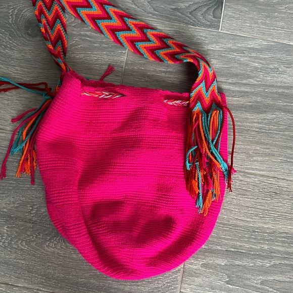 Hot pink Colombian bag - Picture 4 of 8